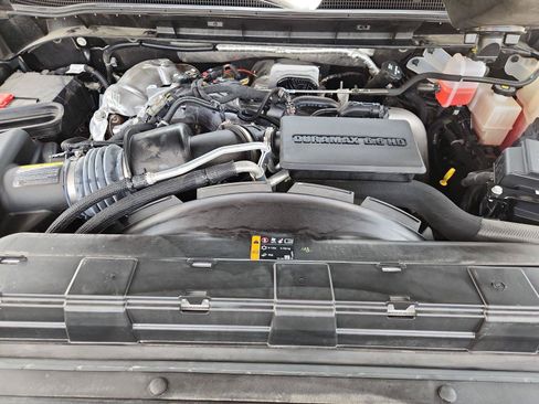 Used 2025 Chevrolet Silverado 2500 LTZ w/ LTZ Plus Package AWD/4WD image 30