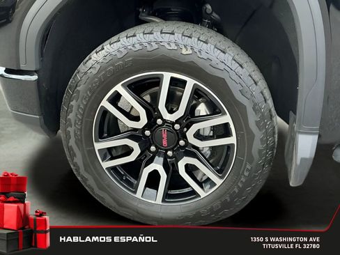 Certified 2022 GMC Sierra 1500 AT4 w/ AT4 Premium Package image 27