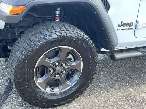 Used 2021 Jeep Gladiator Rubicon AWD/4WD image 38