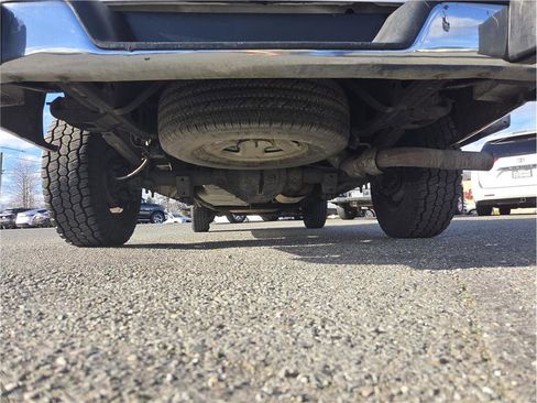 Used 2019 Chevrolet Express 2500 w/ Driver Convenience Package image 28