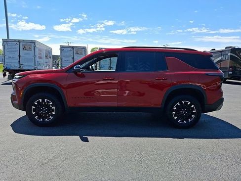 Used 2024 Chevrolet Traverse Z71 w/ LPO, Floor Liner Package AWD/4WD image 7