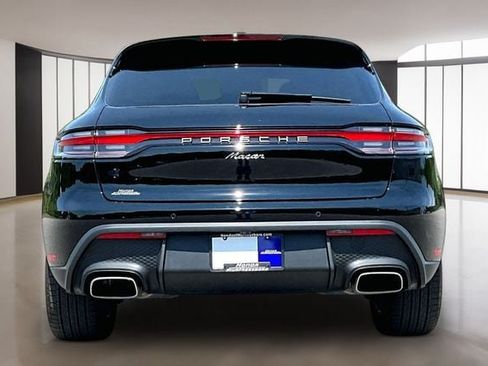 Used 2025 Porsche Macan AWD/4WD image 5