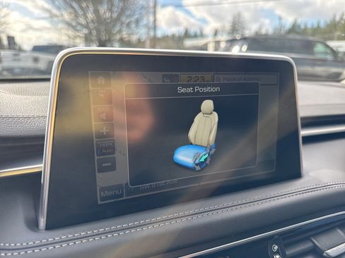 Used 2019 Genesis G70 2.0T Advanced w/ Elite Package image 43