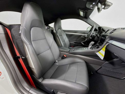 New 2025 Porsche 718 Cayman S image 25