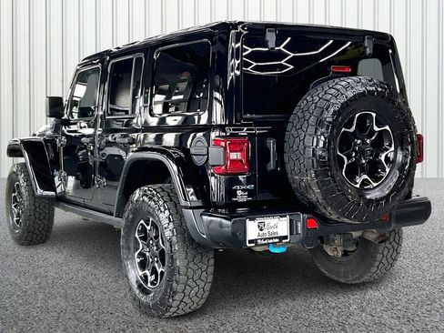 Used 2021 Jeep Wrangler Unlimited Rubicon 4xe w/ Dual Top Group AWD/4WD image 4