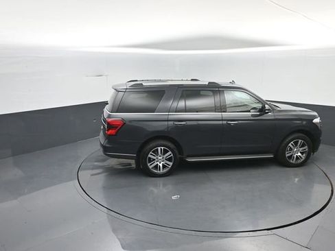 Used 2022 Ford Expedition Limited AWD/4WD image 32