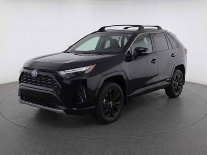 Used 2024 Toyota RAV4 SE w/ Convenience Package