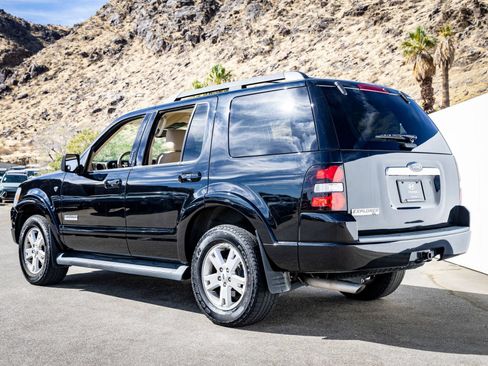 Used 2008 Ford Explorer XLT RWD image 4