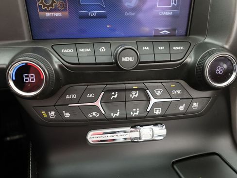 Used 2019 Chevrolet Corvette Grand Sport RWD image 28