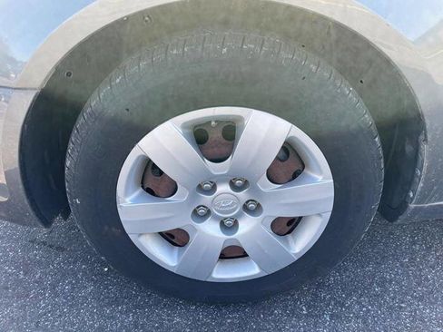 Used 2009 Hyundai Sonata GLS image 11