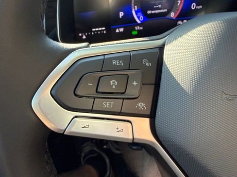 New 2025 Volkswagen Jetta SE image 25