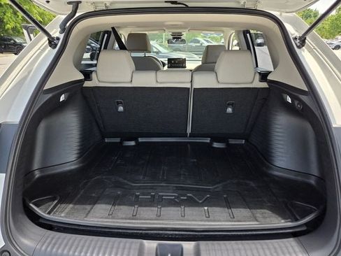 Used 2025 Honda HR-V LX image 39