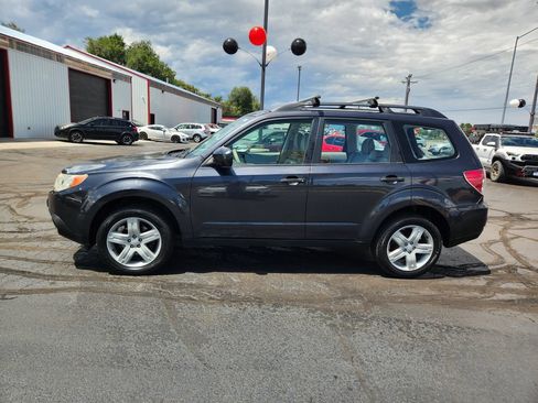 Used 2012 Subaru Forester 2.5X w/ Alloy Wheel Pkg AWD/4WD image 8