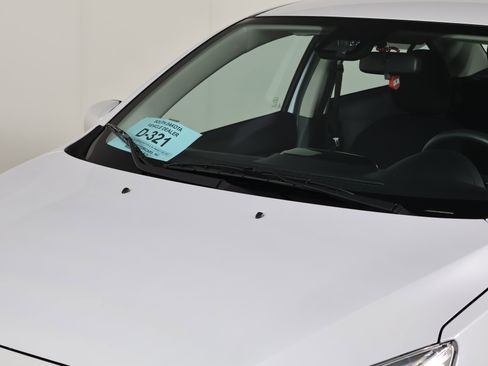 Used 2024 Mitsubishi Mirage G4 ES image 12