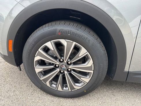 New 2026 Buick Envision Preferred AWD/4WD image 7