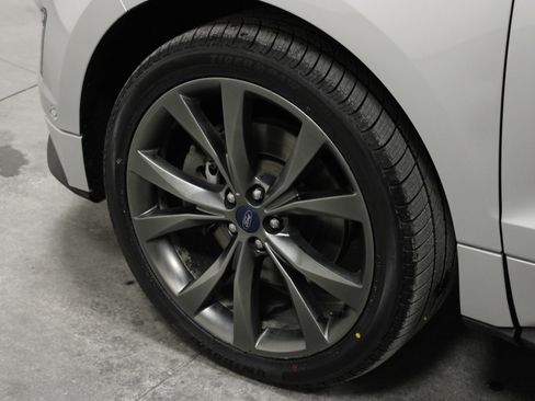 Used 2018 Ford Edge Sport w/ Equipment Group 401A image 10