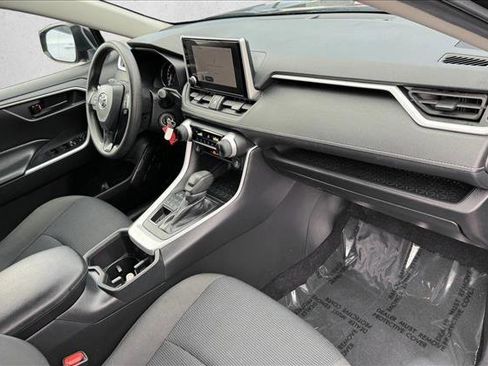 Used 2024 Toyota RAV4 LE AWD/4WD image 20