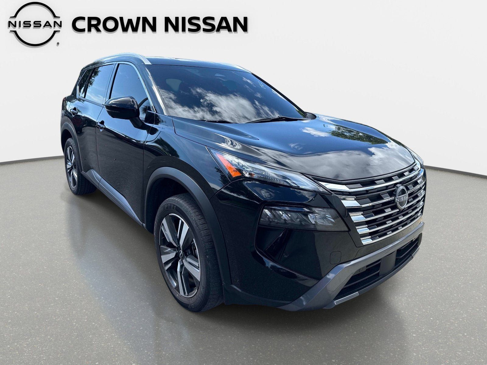 Certified 2024 Nissan Rogue SL FWD image 10
