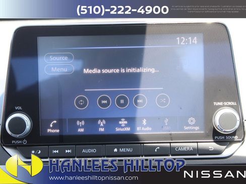 Used 2025 Nissan Altima 2.5 SV FWD image 23