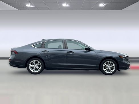 Used 2023 Honda Accord LX image 8
