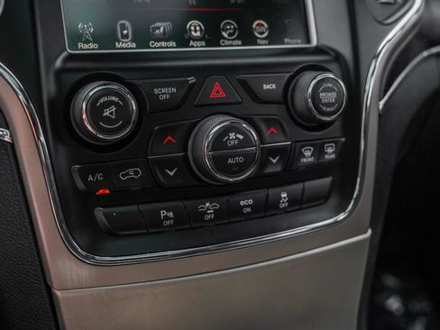 Used 2014 Jeep Grand Cherokee Summit AWD/4WD image 22