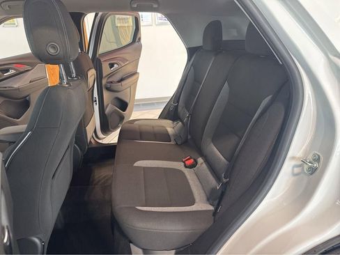 Used 2023 Chevrolet TrailBlazer LT AWD/4WD image 30