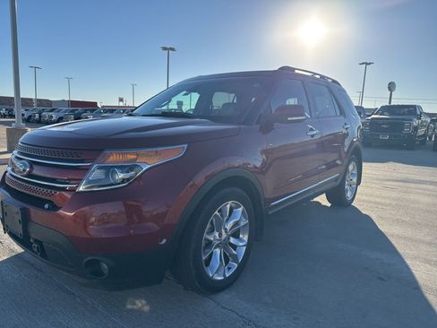 Used 2014 Ford Explorer Limited w/ Equipment Group 302A image 7