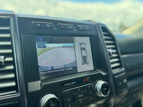Used 2021 Ford F450 Limited w/ FX4 Off-Road Package AWD/4WD image 26