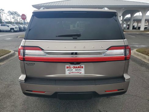 Used 2018 Lincoln Navigator Reserve w/ Technology Package image 4