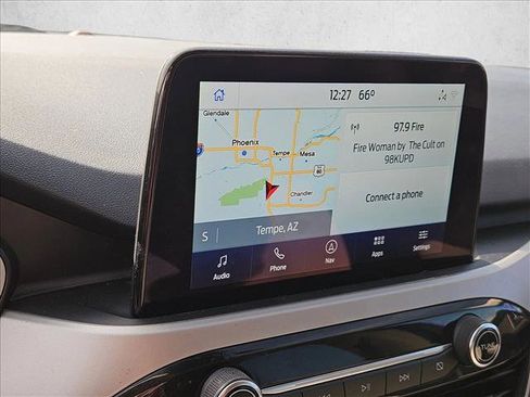 Used 2020 Ford Escape SE image 10