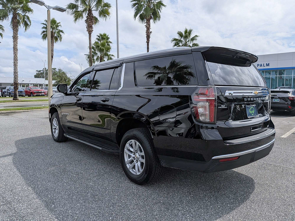 Certified 2024 Chevrolet Suburban LT AWD/4WD image 33