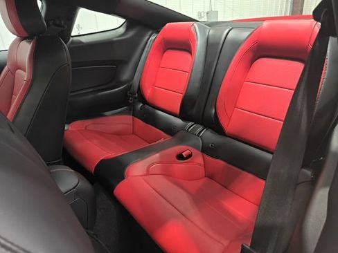 Used 2019 Ford Mustang GT Premium w/ GT Performance Package RWD image 15