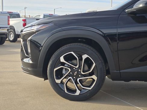 New 2026 Chevrolet Trax RS w/ Driver Confidence Package image 33