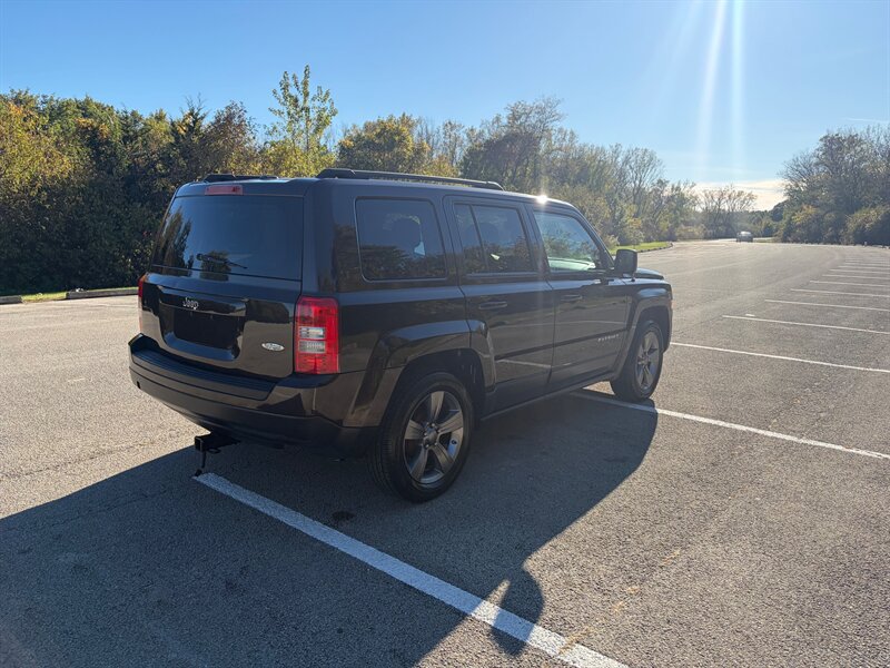 Used 2014 Jeep Patriot High Altitude FWD image 5