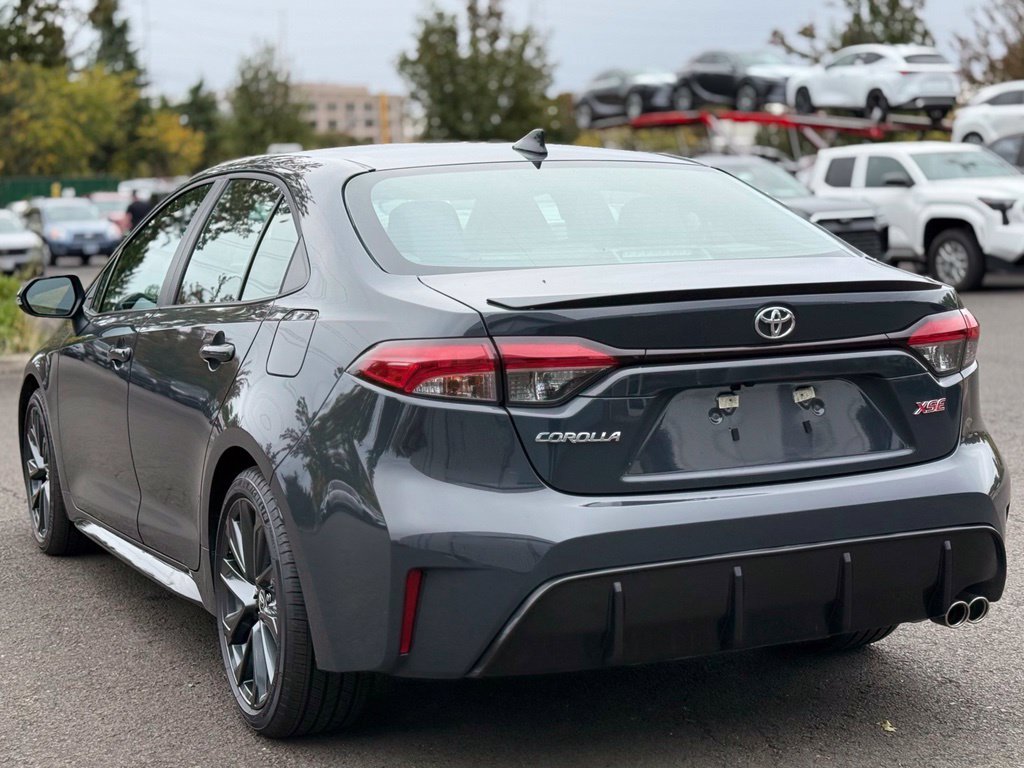 Used 2026 Toyota Corolla XSE FWD image 3