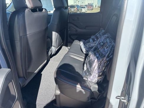 New 2026 Nissan Frontier PRO-4X w/ Pro Premium Package AWD/4WD image 10