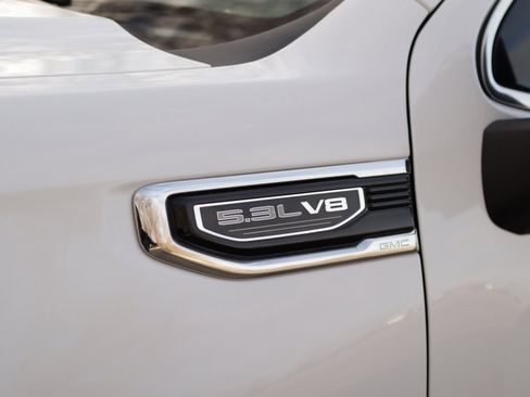 Used 2025 GMC Sierra 1500 SLT image 34