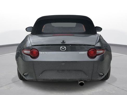 Used 2020 MAZDA MX-5 Miata Club image 9
