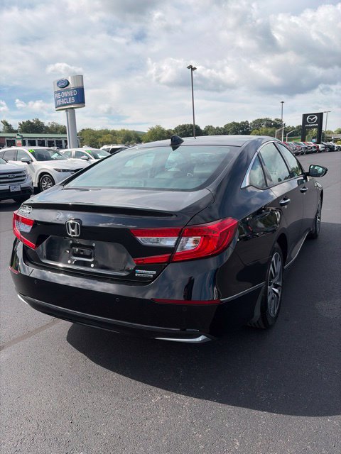 Used 2020 Honda Accord Touring image 5