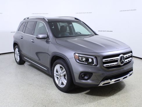 Used 2020 Mercedes-Benz GLB 250 4MATIC image 3