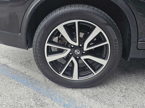 Used 2020 Nissan Rogue SL FWD image 7