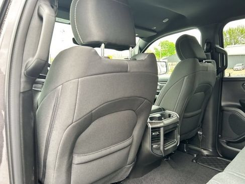 New 2026 RAM 1500 Big Horn AWD/4WD image 18