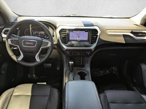 Used 2019 GMC Acadia SLT FWD image 18