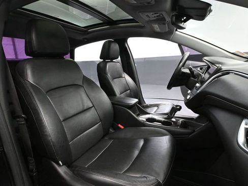 Used 2016 Chevrolet Malibu Premier image 47