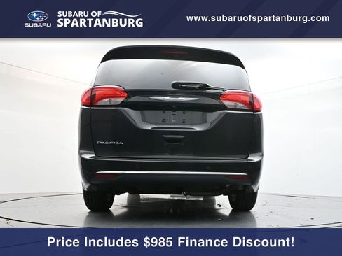 Used 2017 Chrysler Pacifica Touring-L Plus w/ Advanced Safetytec Group image 31