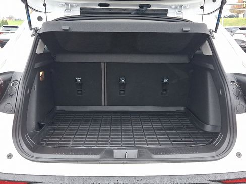 Used 2024 Chevrolet Trax ACTIV w/ Driver Confidence Package image 28