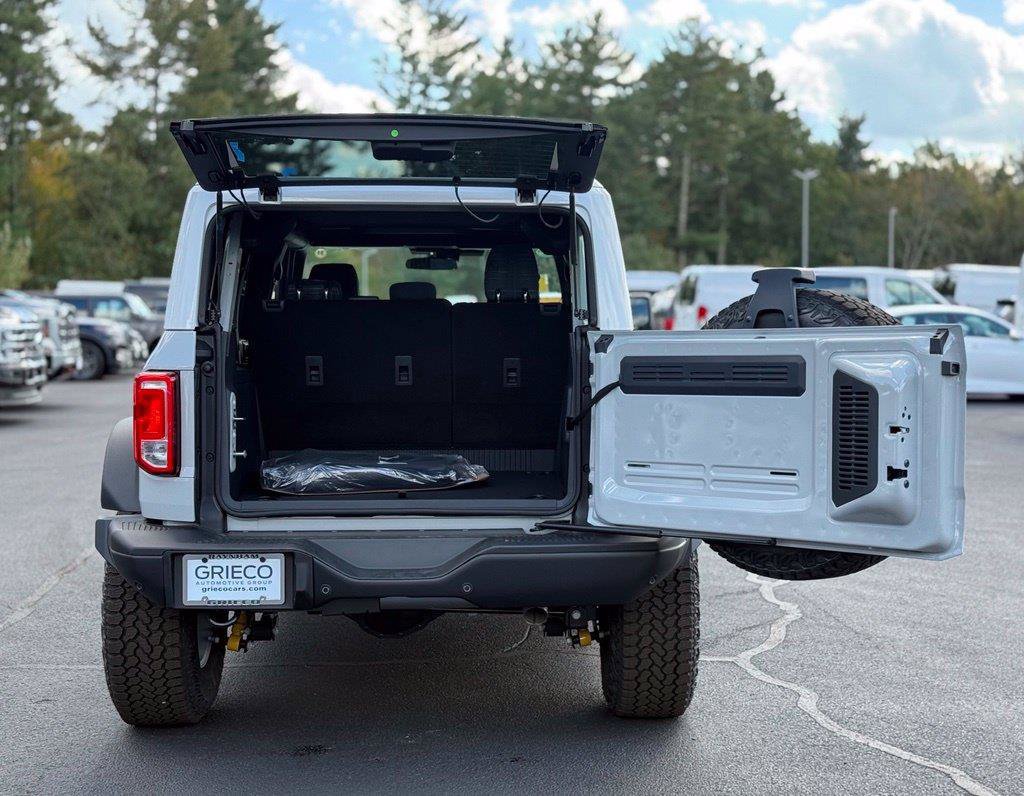 New 2026 Ford Bronco Heritage Edition AWD/4WD image 6