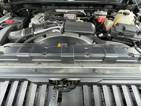 Used 2023 GMC Sierra 3500 Denali w/ Denali Ultimate Package image 46