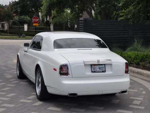 Used 2009 Rolls-Royce Phantom Coupe image 6