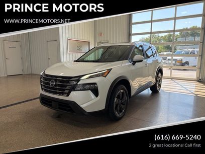 Used 2024 Nissan Rogue SV w/ SV Premium Package